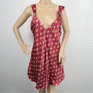 Vintage Victoria’s Secret Women’s Large Red Fleur De Lis Nightgown Nightie